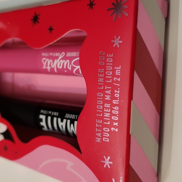 NYX Professional Makeup Vivid Liquid Liner Duo Set NIB - 2/$20 - Picture 5 of 6